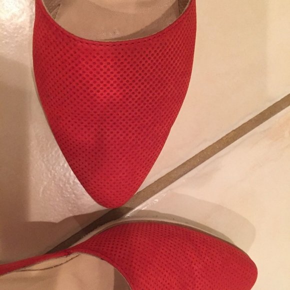 Paul Green Perforated Flats, Women's Size 7 U.S. R - Picture 2 of 6